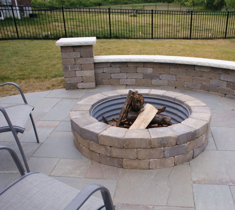 Bedford-Hickory-fire-pit-1920w